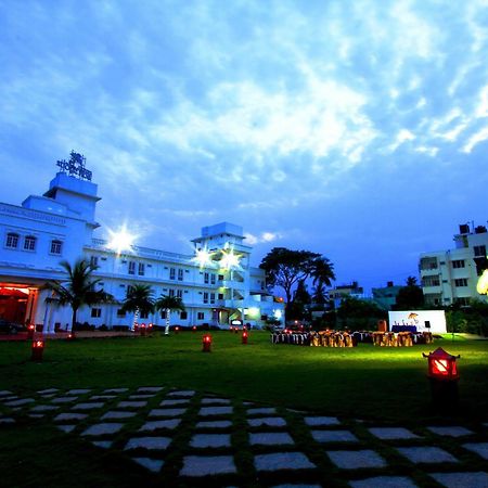 Hotel Bonsejour Pondicherry Esterno foto