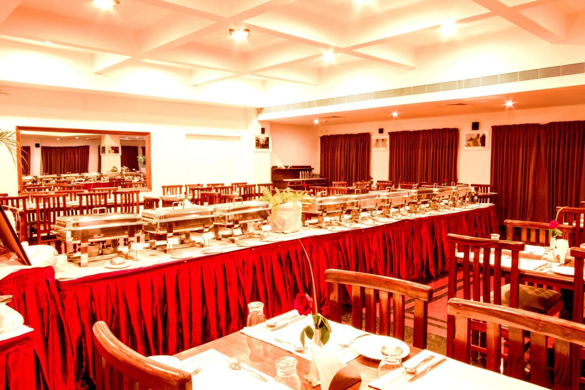 Hotel Bonsejour Pondicherry Esterno foto
