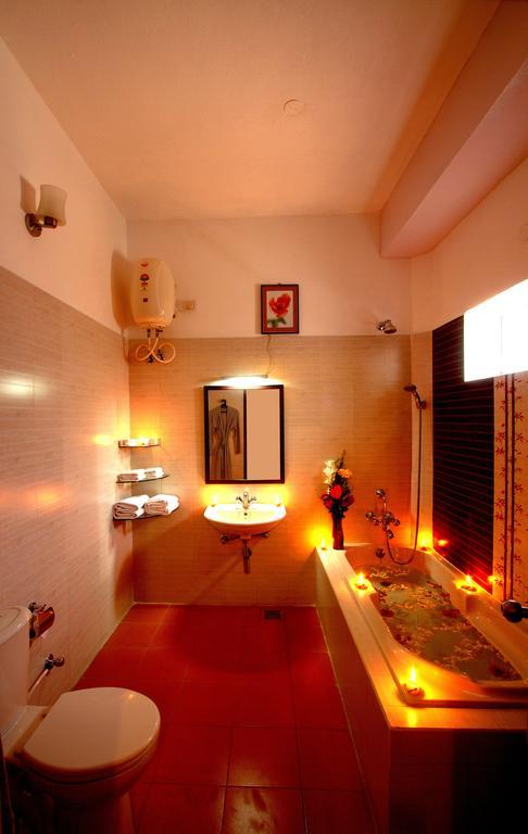 Hotel Bonsejour Pondicherry Esterno foto