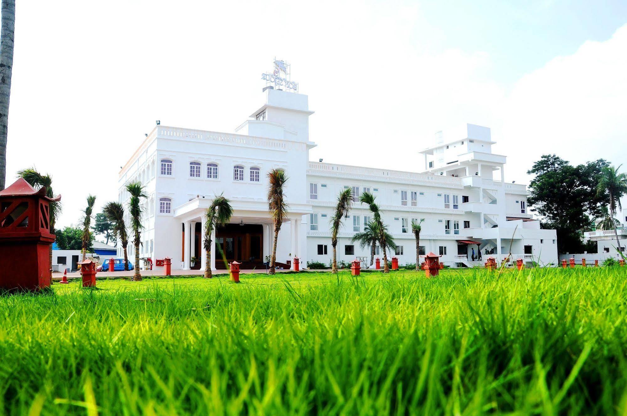 Hotel Bonsejour Pondicherry Esterno foto